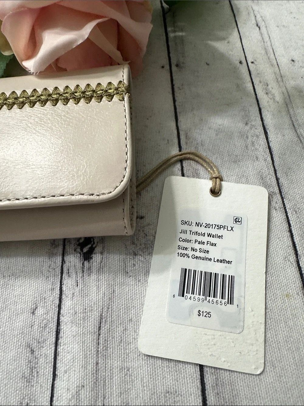 NWT HOBO Jill Trifold Wallet
